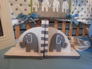 Hand painted Bookends Elephants in Grey