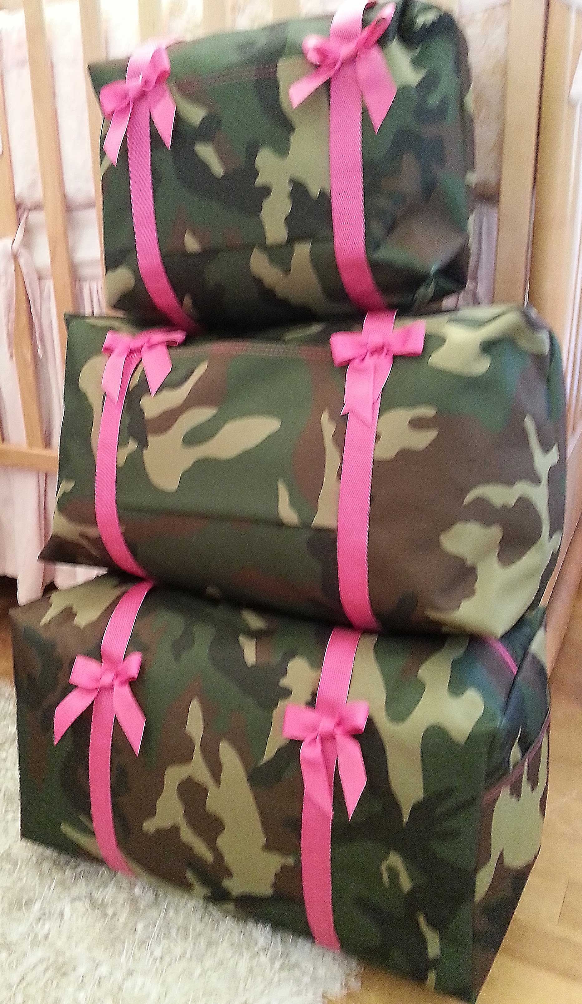 Girl's Green Camo Duffle Bags - Purple Pumpkin Gifts